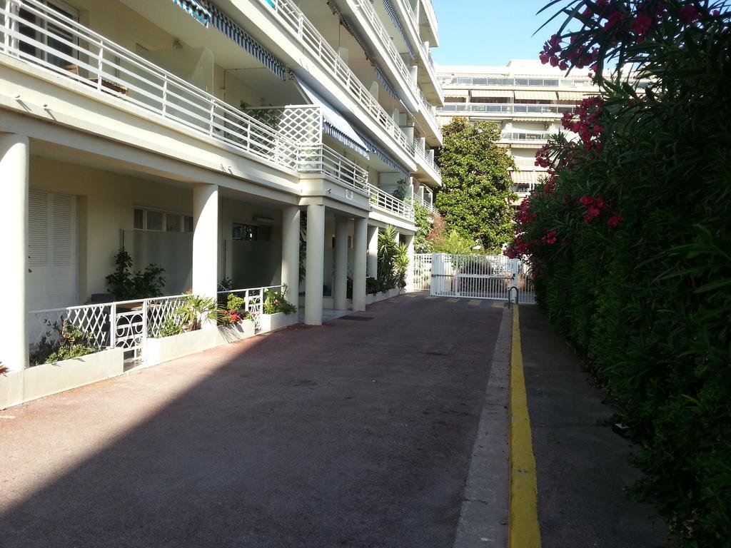 Le Palais Du Tropique Apartment Juan-les-Pins Exterior foto